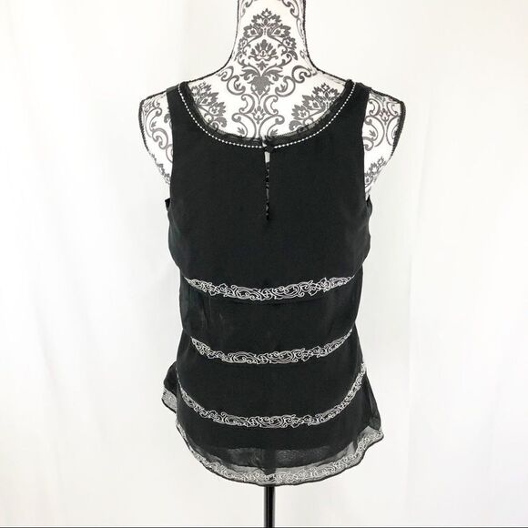 White House Black Market Tiered Embroidered Top - Picture 5 of 7